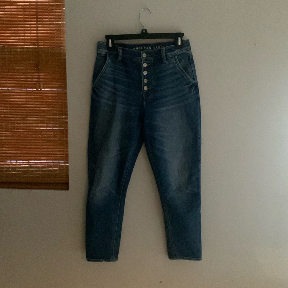 American Eagle Mom jeans